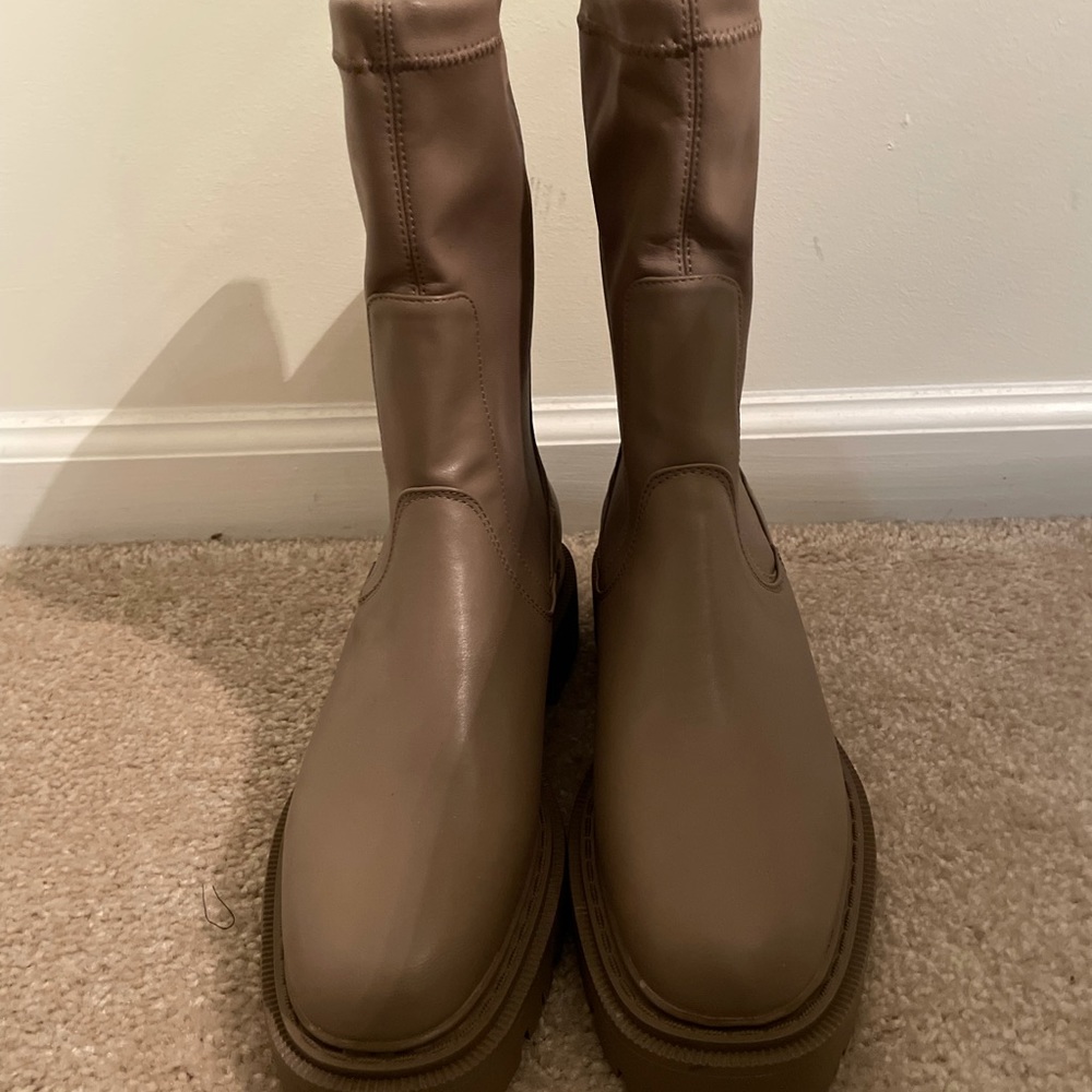 Sold Out H&M Brand New Boots